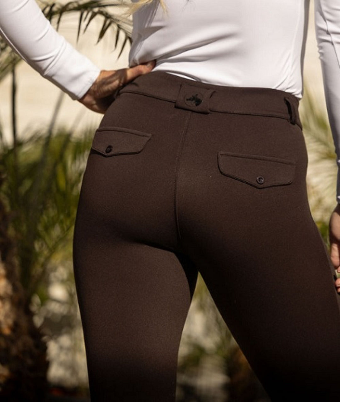 Soleá Brown Breech